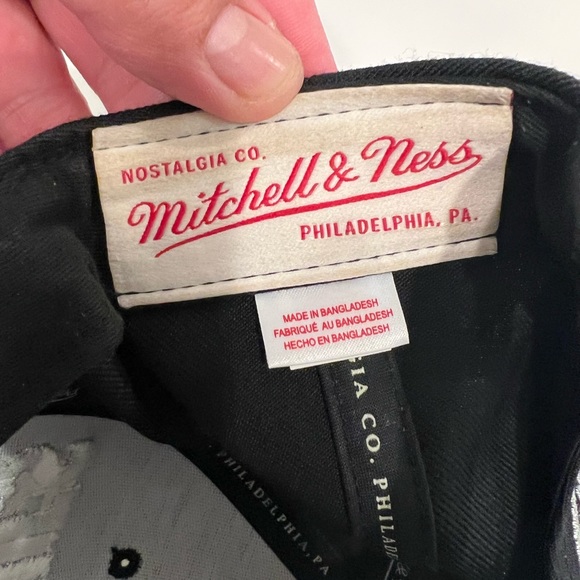 Mitchell& Ness Snap Back Hat (Los Ángeles Kings) - Picture 5 of 6